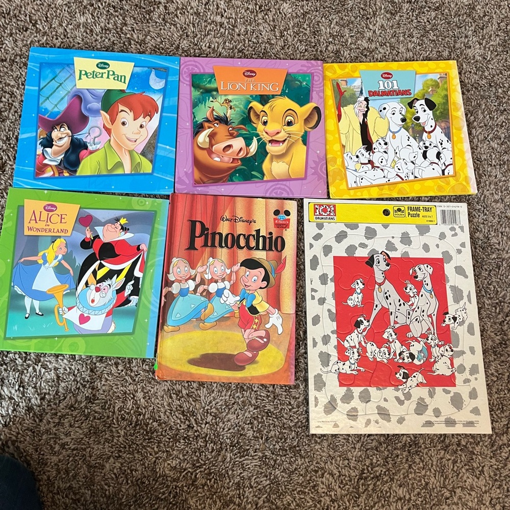 Disney Kids Storybook Collection and puzzle Set hardcover